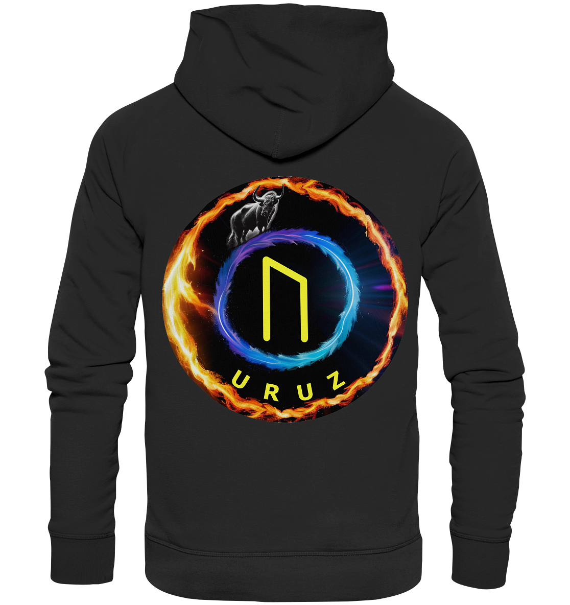 Die Rückseite des schwarzen Uruz - Organic Fashion Hoodie von silbers magic shop zeigt ein lebendiges Kreisdesign mit Flammen und einer leuchtenden Aura, die ein Runensymbol umgibt. Darüber ist ein Stier abgebildet und darunter ist „URUZ“ eingraviert, was ihn aufgrund seiner nachhaltigen Materialzusammensetzung für umweltbewusste Modeliebhaber attraktiv macht.